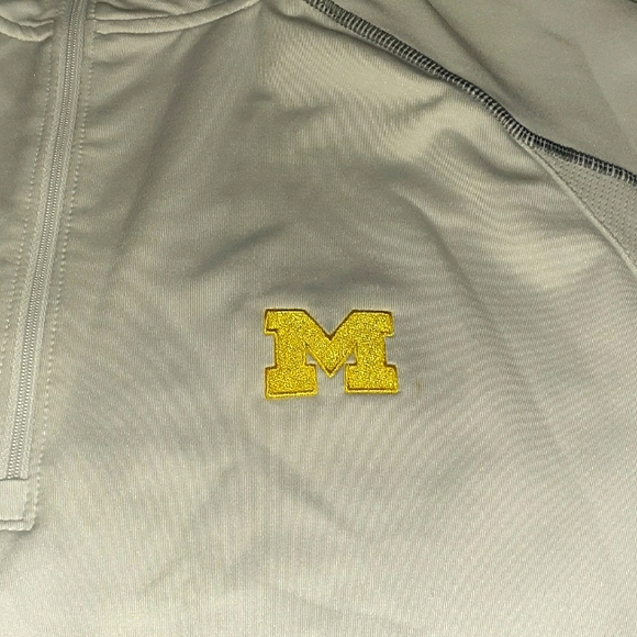 Footjoy Michigan Wolverines Long Sleeve Golf Jersey Shirt Golfing Fitness U of M - Picture 2 of 6